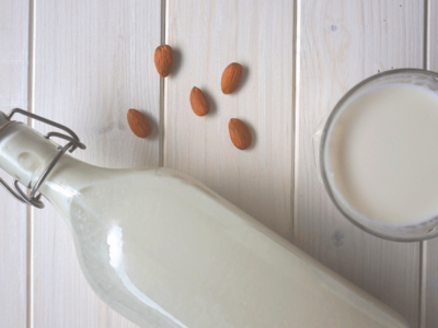 selbstgemachte Mandelmilch